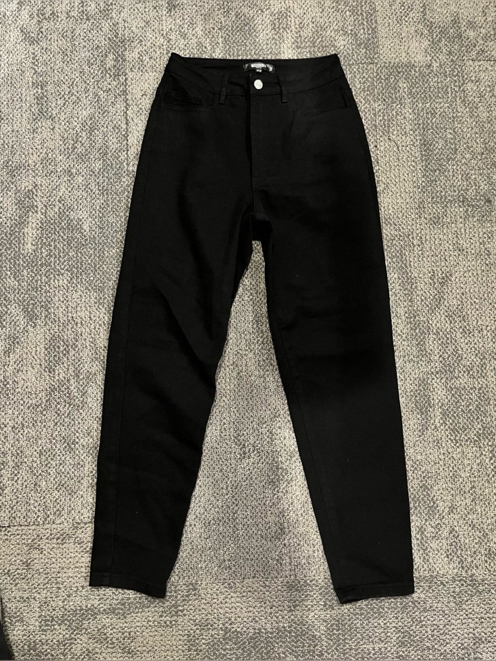 Misguided Black Tapered Leg Jeans